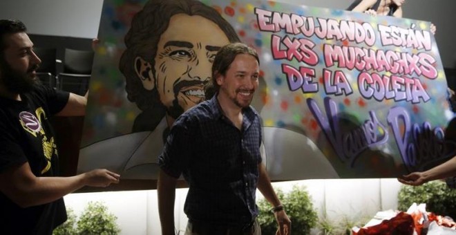 El secretario general de Podemos, Pablo Iglesias, durante el encuentro con los representantes de los círculos del partido de Madrid. - EFE