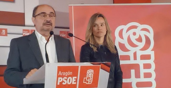 El presidente del Gobierno de Aragón, Javier Lambán, sostiene que Podemos “deberá dar muchas explicaciones” si le retira el apoyo tras apoyar la investidura de Rajoy.