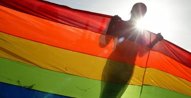Navarra, País Vasco, Andalucía, Canarias y la Comunidad de Madrid tienen leyes integrales de Transexualidad.