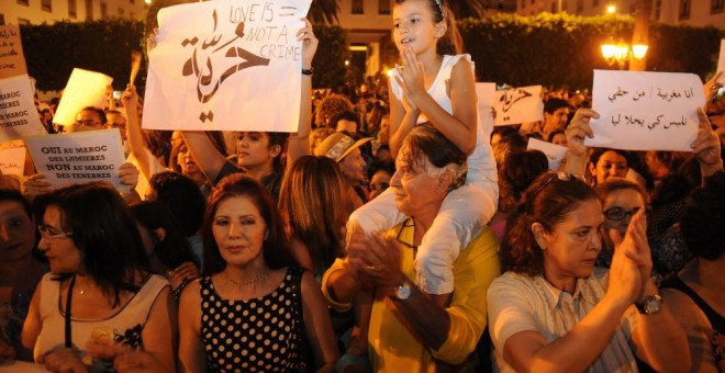 Imagen de archivo de 2015  en Rabat durante la protesta contra la detención de dos jóvenes / EFE