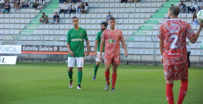 Dani Benítez, en un partido entre el Racing de Ferrol y el Guijuelo. /RACING DE FERROL