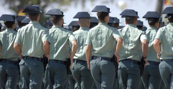 En la Guardia Civil el número de mujeres representa el 6% en toda España. / EFE