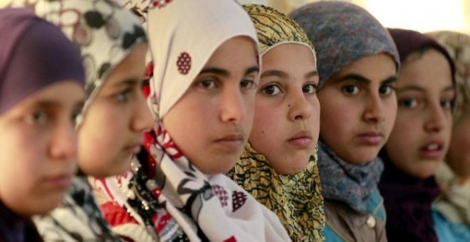 El Constitucional alemán impone a las niñas musulmanas las obligación de participar en las clases de natación