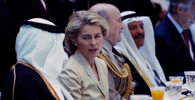 La ministra de Defensa alemana Ursula von der Leyen, en Bahrein, esta semana. REUTERS/Hamad I Mohammed