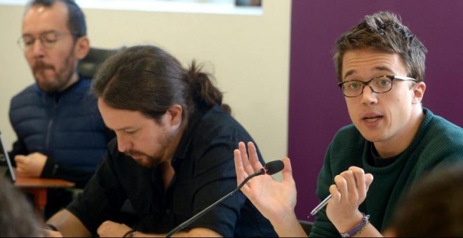 Pablo Echenique, Pablo Iglesias e Íñigo Errejón, durante una reunión del consejo ciudadano de Podemos.
