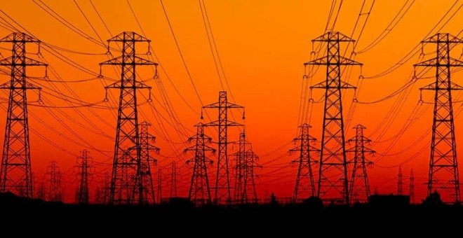 Las compañías eléctricas y la empresa pública Reesa gestionan un millón de kilómetros de tendidos eléctricos en España, Canarias y Baleares.