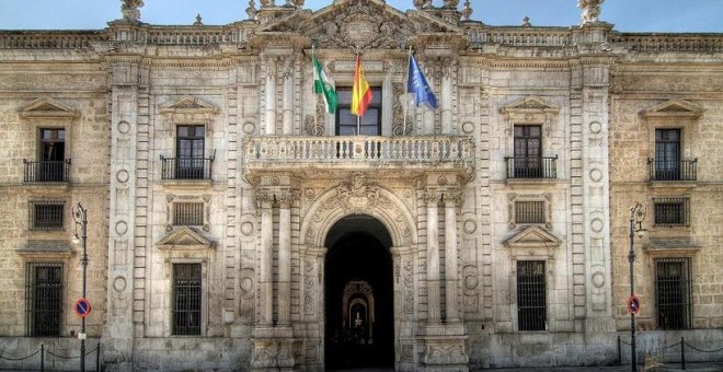 Fachada del Rectorado de la Universidad de Sevilla.