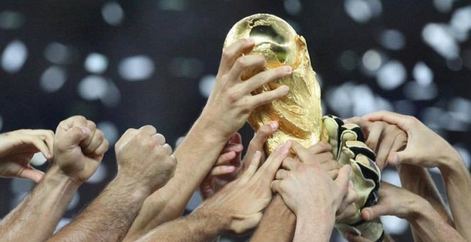 Los partidos en el Mundial pasarán de 64 a 80 con el nuevo sistema de competición. | EFE
