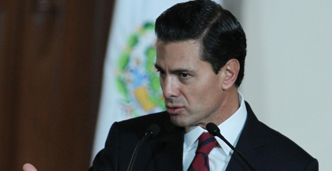 El presidente de México, Enrique Peña Nieto durante la clausura de la XXVIII Reunión de Embajadores y Cónsules en el Salón Tesorería Palacio Nacional en Ciudad de México, México. / EFE