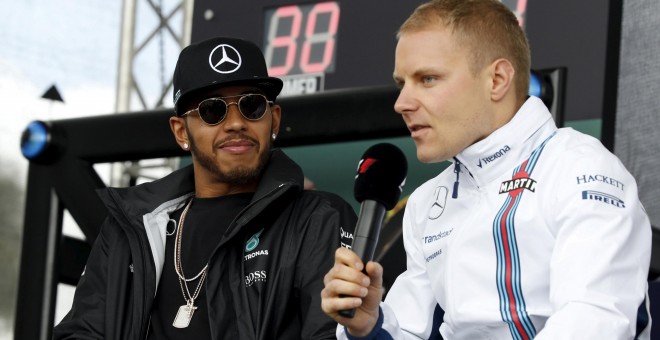 Valtteri Bottas será el nuevo compañero de Lewis Hamilton en Mercedes. /REUTERS