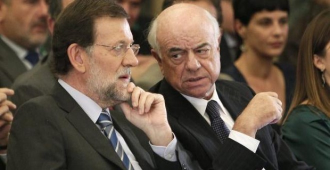 Rajoy y el presidente del BBVA, Francisco González. EFE