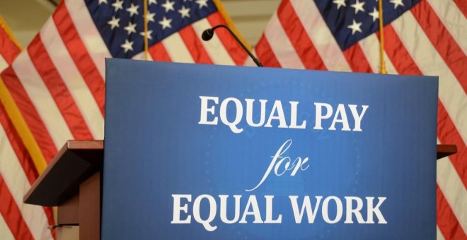 Campaña reivindicando la igualdad de salarios para hombres y mujeres en Estados Unidos. THE BADGER HERALD