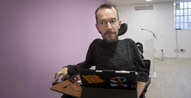 El secretario de Organización y Programa, Pablo Echenique, durante una rueda de prensa tras el Consejo de Coordinación de Podemos. EFE/Luca Piergiovanni