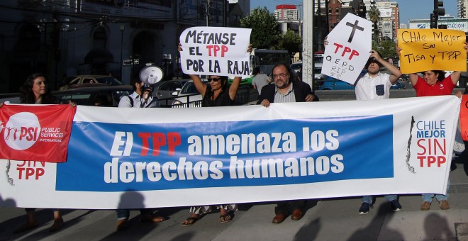 Protesta contra el Acuerdo Transpacífico en Viña del Mar, Chile. - AFP