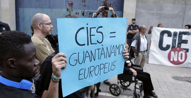 Protestas en el CIE de Aluche. EFE/Archivo