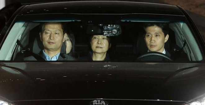 La expresidenta surcoreana Park Geun-hye, trasladada a prisión. REUTERS/Chung Sung-Jun