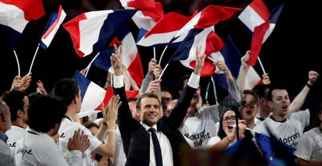 Emmanuel Macron en el cierre de su campaña electoral. | EFE