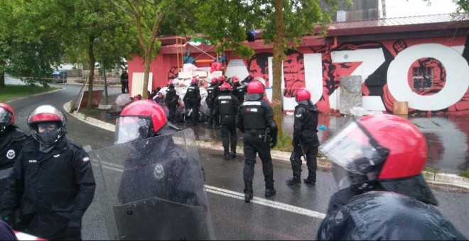 Carga policial en Errekaleor.