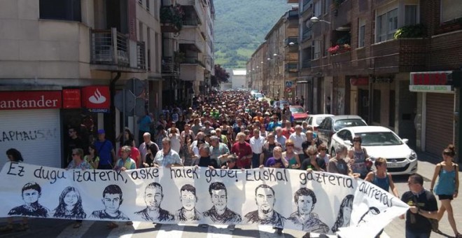 Manifestación en Atsasu.