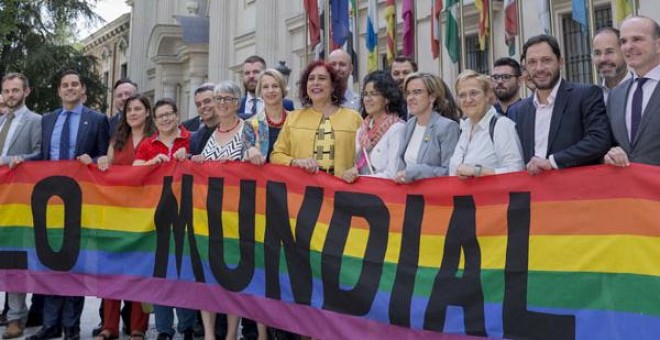 Cargos electos LGTBIQ en el Senado de España