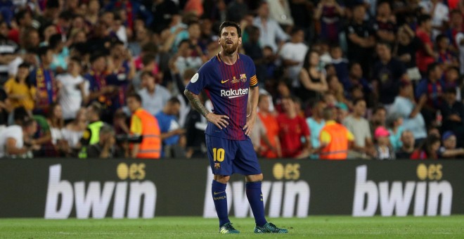 El futbolista argentino de FC Barcelona Leo Messi durante el partido de ida de la Supercopa en el Nou Camp. REUTERS/Sergio Perez