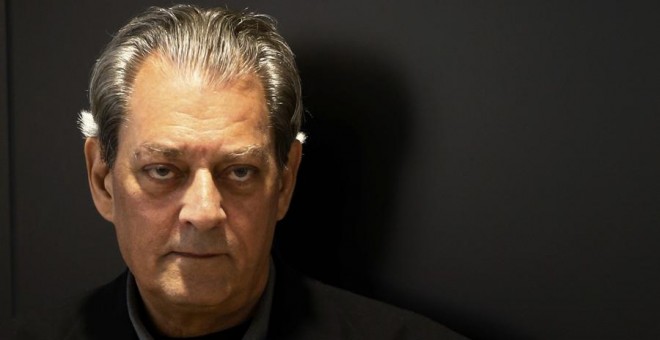 El escritor estadounidense Paul Auster, durante la presentación hoy en Madrid de su última novela '4321'.- EFE