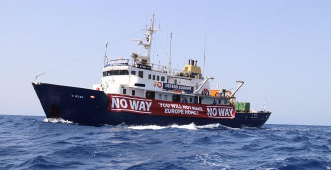 Imagen del barco C-Star, del movimiento ultradechista Defend Europe.- DEFEND EUROPE