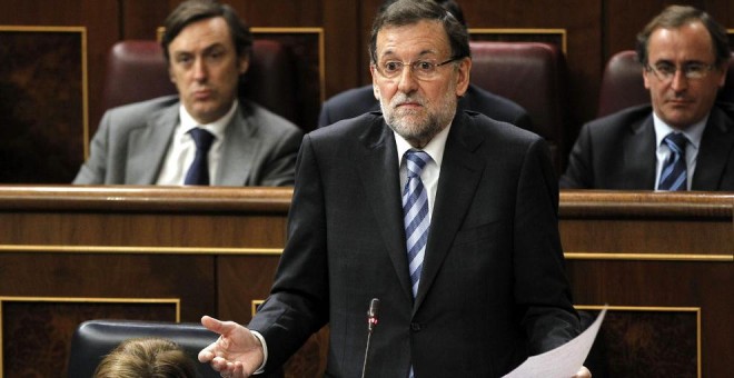 El presidente del Gobierno, Mariano Rajoy, en su escaño del Congreso. Archivo EFE