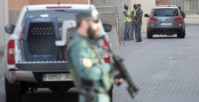 La Guardia Civil detuvo el pasado viernes en Vinaroz (Castellón) a un joven de 24 años por colaborar con la célula yihadista / EFE