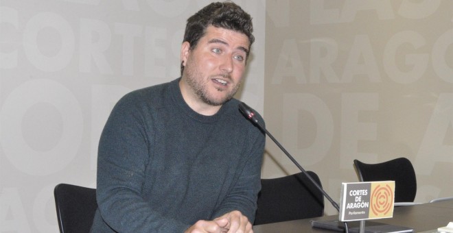 El diputado de Podemos en las Cortes de Aragón, Nacho Escartín. E.P.