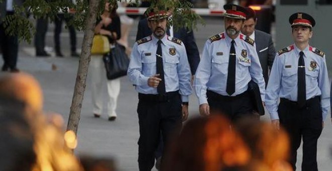 El jefe de los Mossos d'Esquadra, Josep Lluis Trapero (c), a su llegada a la Audiencia Nacional para declarar ante la juez Carmen Lamela, como investigado por sedición. EFE/Juan Carlos Hidalgo