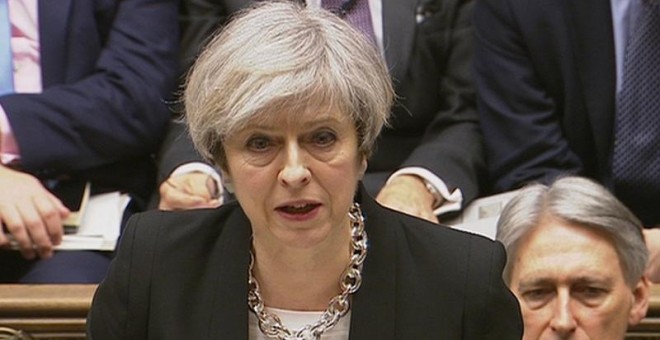Theresa May en el parlamento tras casos de escándalos sexuales / Reuters