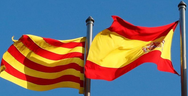 Banderas de España y Catalunya