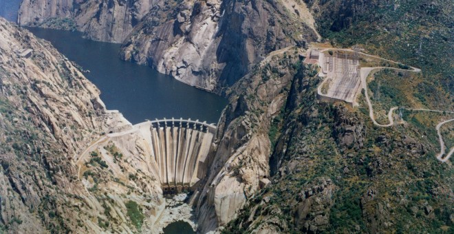 Central hidroeléctrica de Aldeadávila (Salamanca), de Iberdrola.