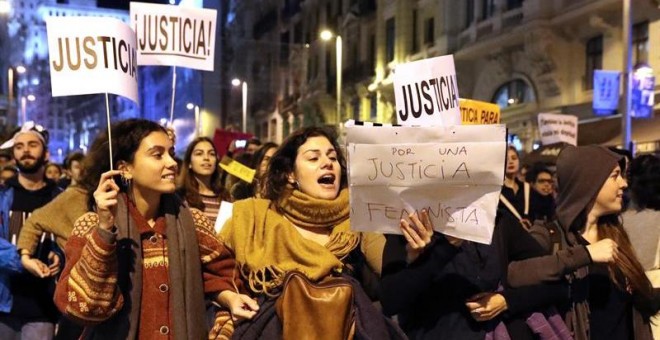 La manifestación ha recorrido el centro de Madrid. EFE/Ballesteros