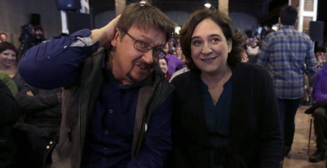 El líder de Catalunya en Comú, Xavier Domènech, y la alcaldesa de Barcelona, Ada Colau, en una imagen de archivo. EFE