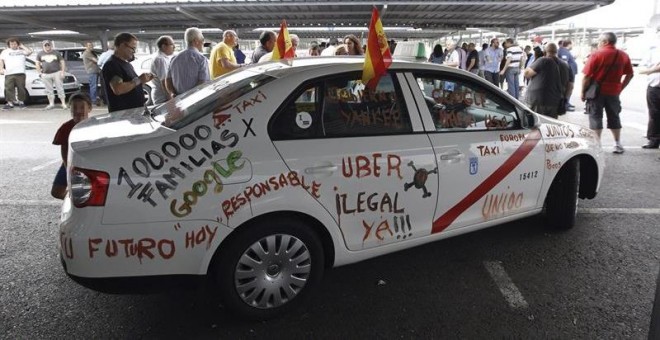 Foto de archivo de una protesta de taxistas. / EFE