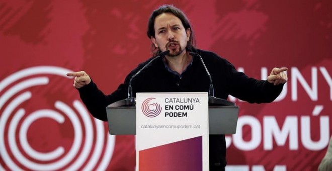 El secretario general de Podemos, Pablo Iglesias, durante la presentación del programa electoral de Catalunya En Comú-Podem (CatComú-Podem) en el acto celebrado hoy en Sant Adrià de Besòs (Barcelona), donde ha asegurado que 'la derecha española ha fracasa