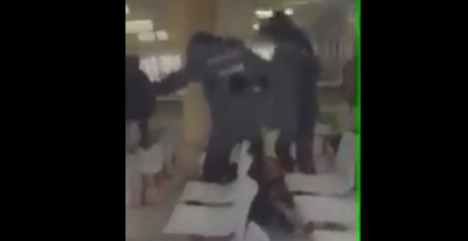 Policías golpean a un recluso de la cárcel de Archidona