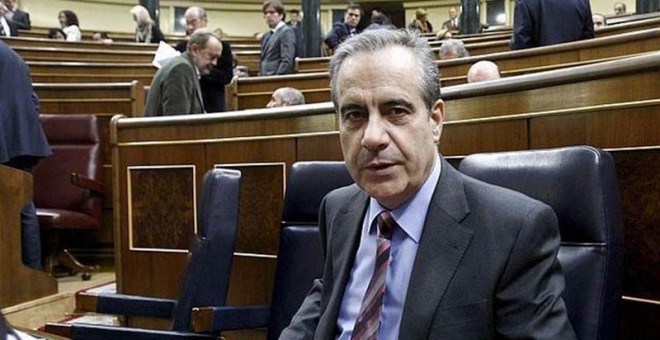 Celestino Corbacho durante la época en que fue ministro de Trabajo con Zapatero. | EFE (ARCHIVO)