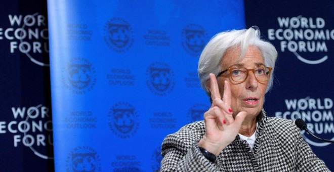 La directora gerente del FMI, Christine Lagarde, en una rueda de prensa en Davos (Suiza). EFE/ Laurent Gillieron