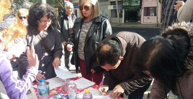 La Red del Agua Pública y otras entidades y movimientos sociales llegan a organizar hasta cuatro charlas informativas diarias sobre el Impuesto de Contaminación.