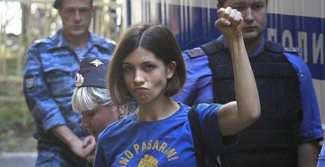 La integrante del grupo punk ruso Pussy Riot Nadezhda Tolokónnikova. EFE/Archivo