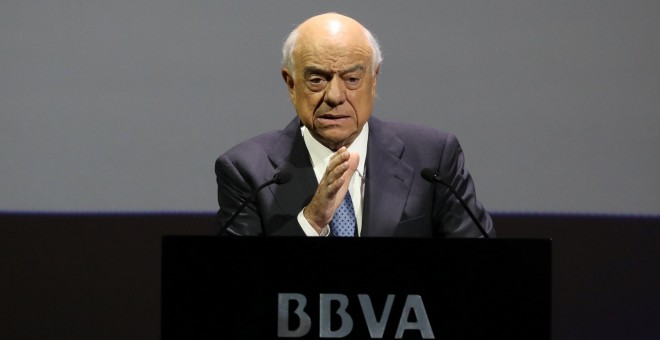 El presidente del BBVA, Francisco González, en la presentación de los resultados de la entidad en 2017. REUTERS/Sergio Perez