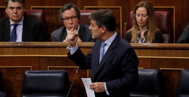 El ministro de Justicia, Rafael Catalá, en la sesión de control al Gobierno celebrada en el Congreso de los Diputados. EFE