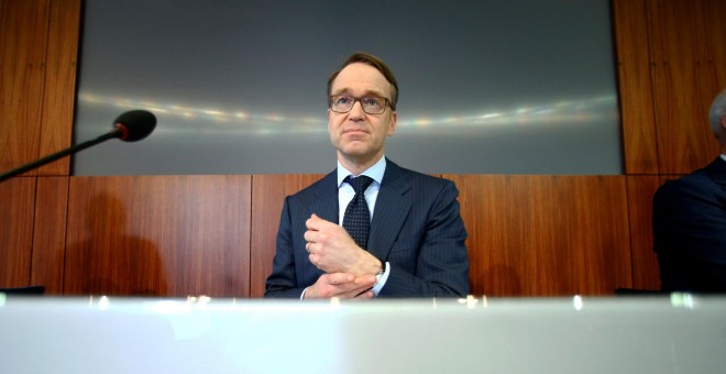 Jens Weidmann, presidente del Bundesbank y principal favorito para suceder en 2019 a Mario Draghi en el BCE, en la rueda de prensa del banco central alemán. REUTERS/Ralph Orlowski
