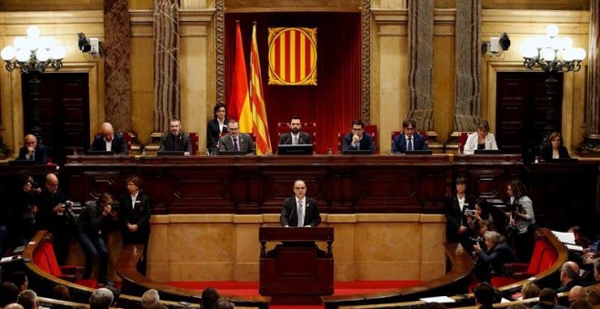 El candidato de Junts per Catalunya (JxCat) , Jordi Turull, durante el debate de investidura. EFE/Alberto Estévez