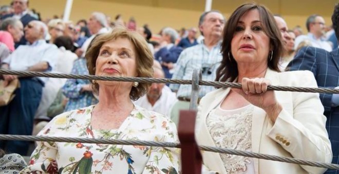 Carmen Martínez-Bordiú y su madre, Carmen Franco Polo, en una imagen de archivo. EFE