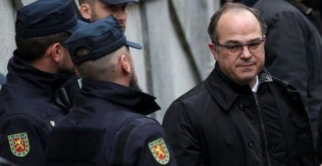 Jordi Turull ante las puertas del Tribunal Supremo. REUTERS/Susana Vera