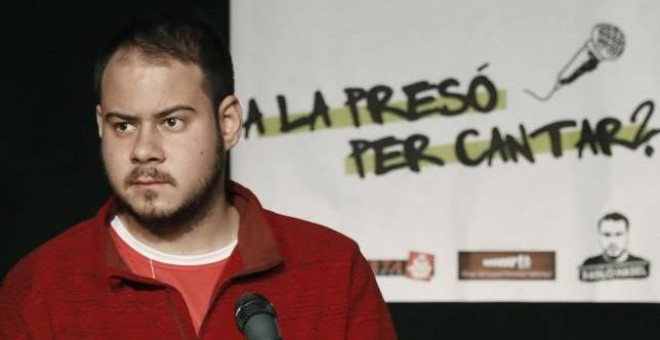 Los raperos Valtonyc y Pablo Hasel en un acto contra la censura celebrado en Sabadell. (EFE)